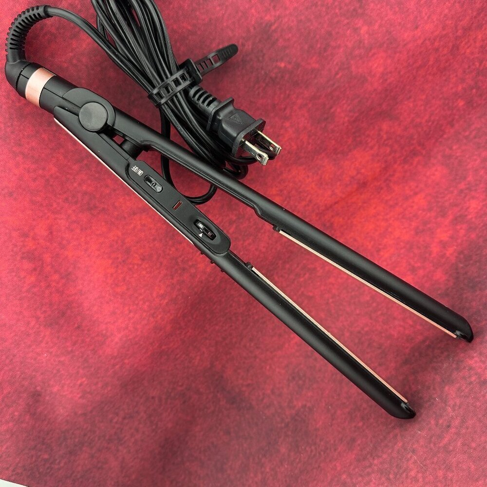 INFINITYPRO by CONAIR ROSE GOLD CERAMIC FLAT IRON, MODEL"CS810RGT" 1" WIDE PLATE